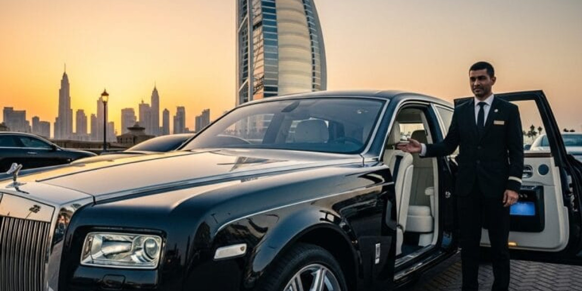Mirha Chauffeur: The Smarter Way to Handle Dubai’s Late-Night Rides