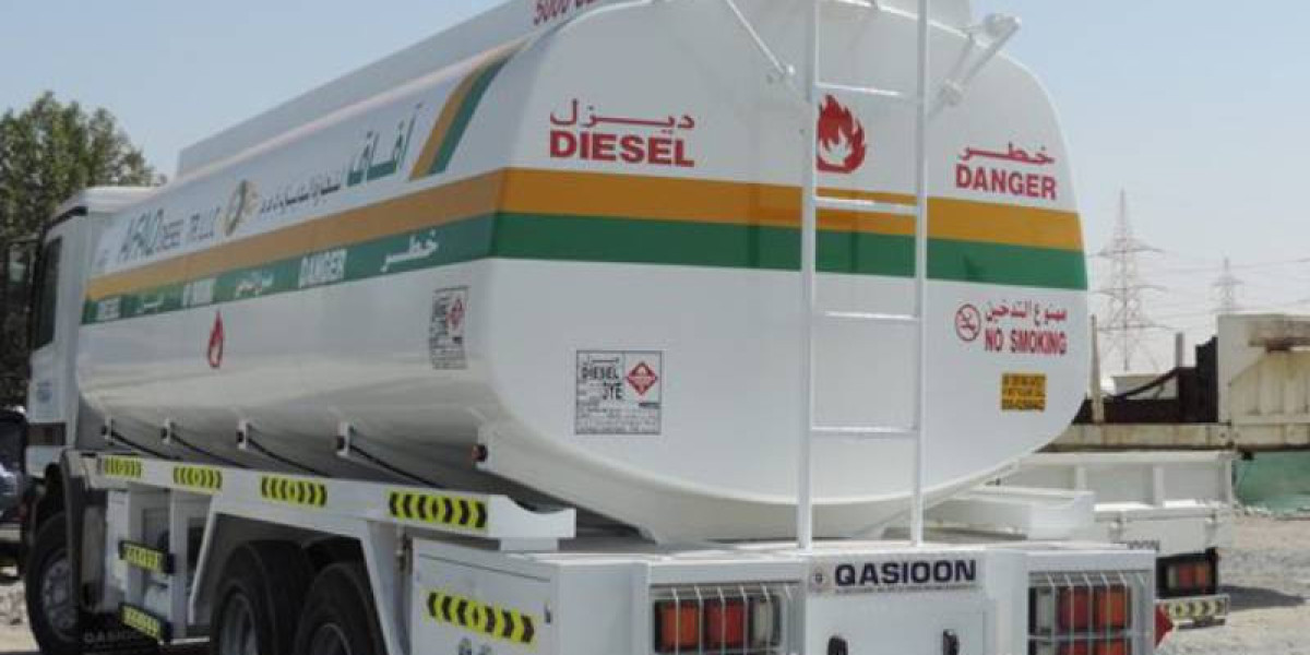 Why Is a Jetting Unit Tanker Manufacturer Crucial for Modern Drainage and Pipeline Maintenance Systems?