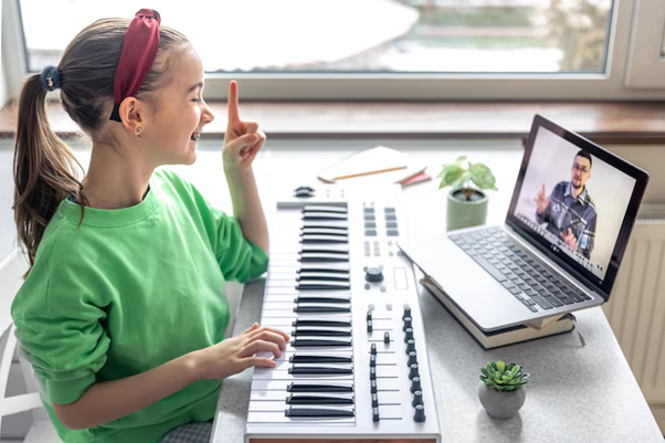 10 Tips to Improve Your Keyboard Playing Skills Faster