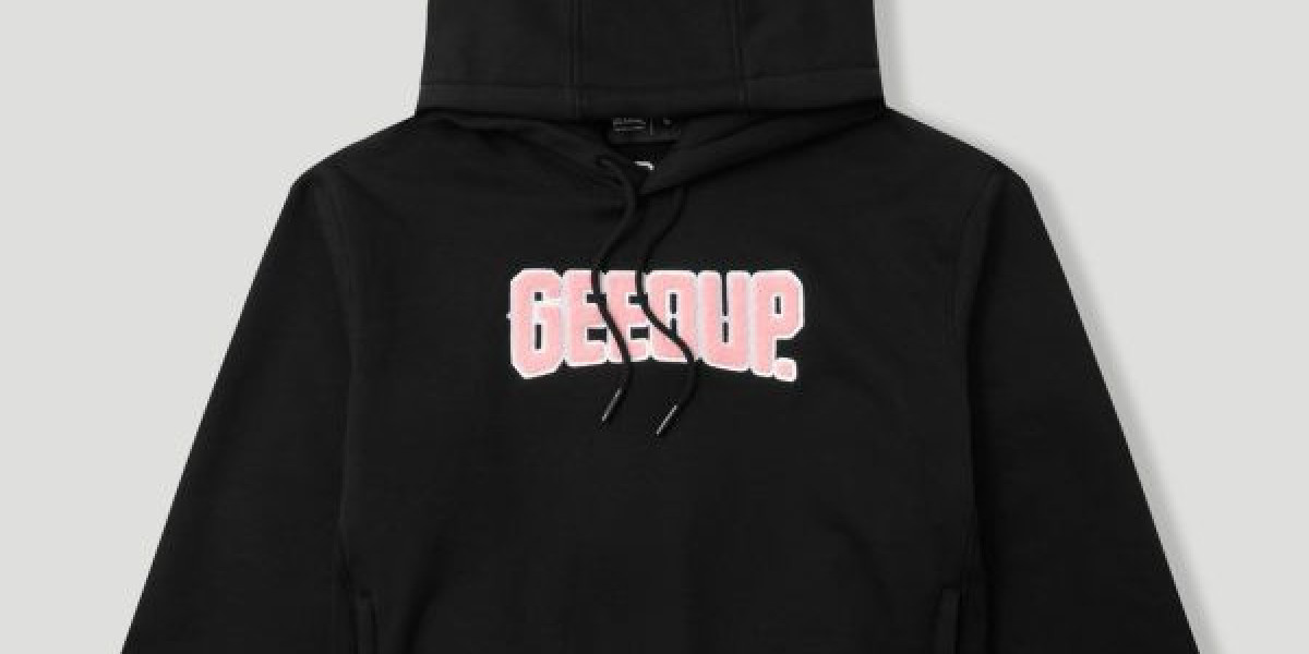 Geedup Trapstar Hoodie: Where Australian Grit Meets Global Streetwear