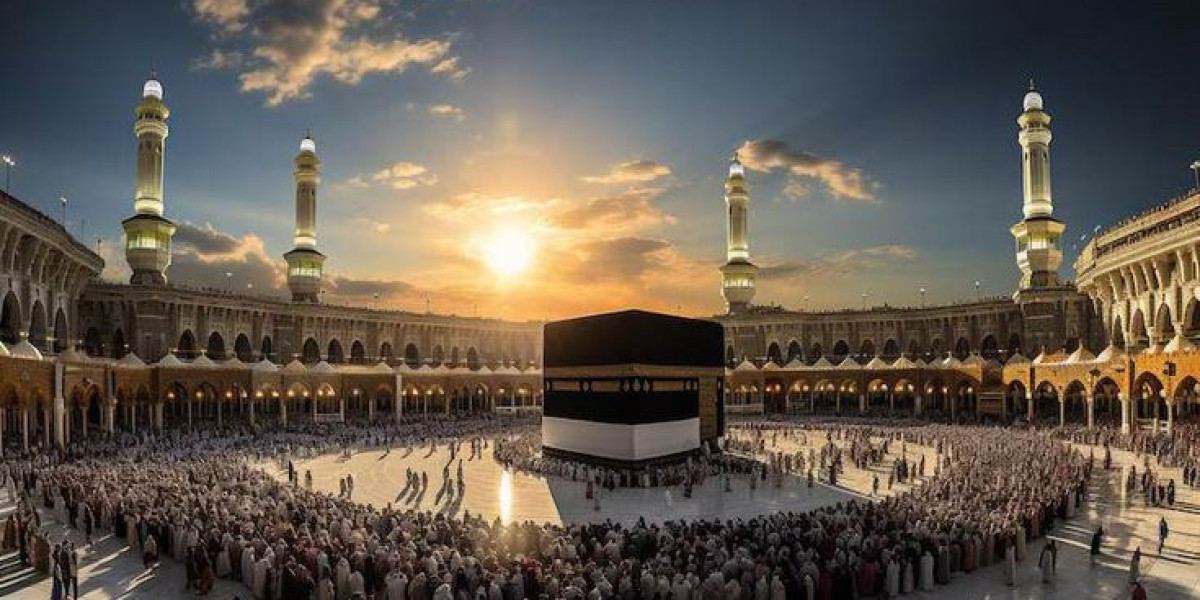 Group Umrah Packages 2026 | Affordable Group Umrah Packages from UK