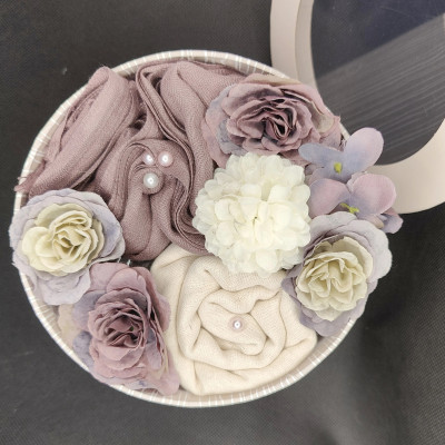 Lavender Scented Hijab Gift Set, Floral Bouquet, Personalized Box Profile Picture
