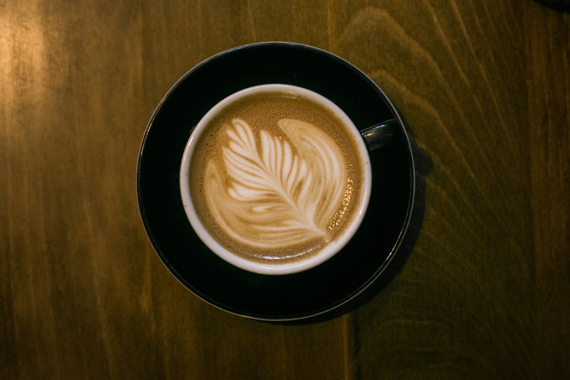 What is Flat White Coffee? - Coffee Lovers