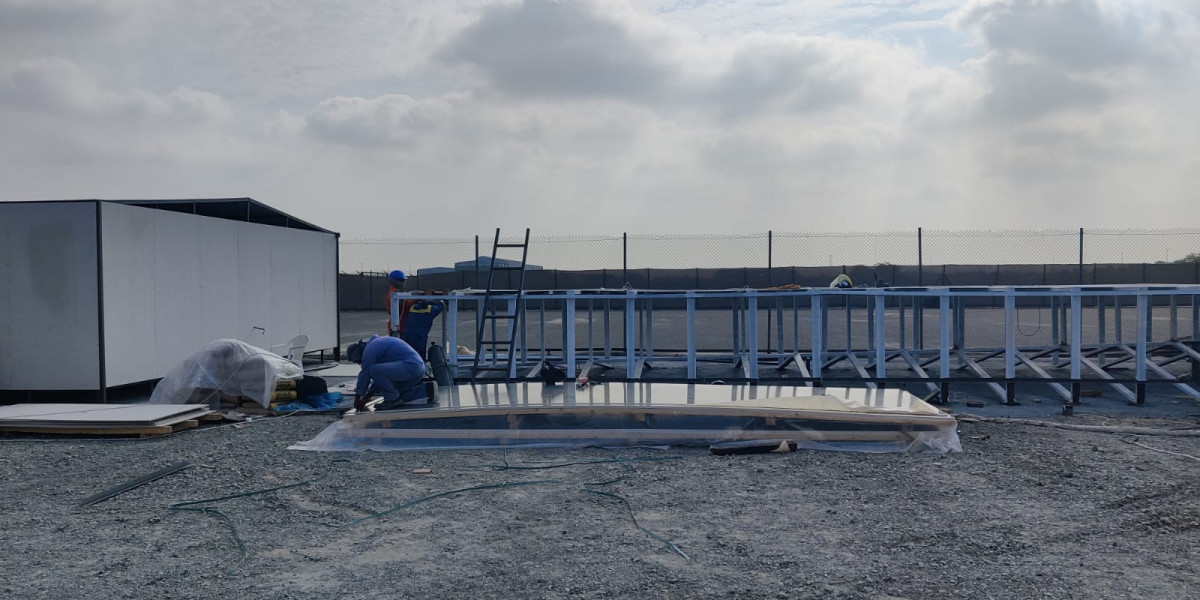 Marine Services in UAE for Commercial and Industrial Ship Building