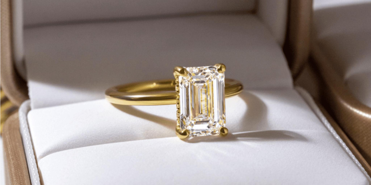 What to Consider Before Choosing Your Engagement Ring