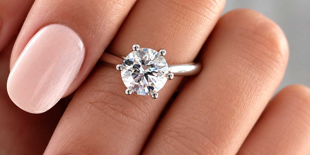 Custom Lab Grown Diamond Rings for Couples Who Want Something Different