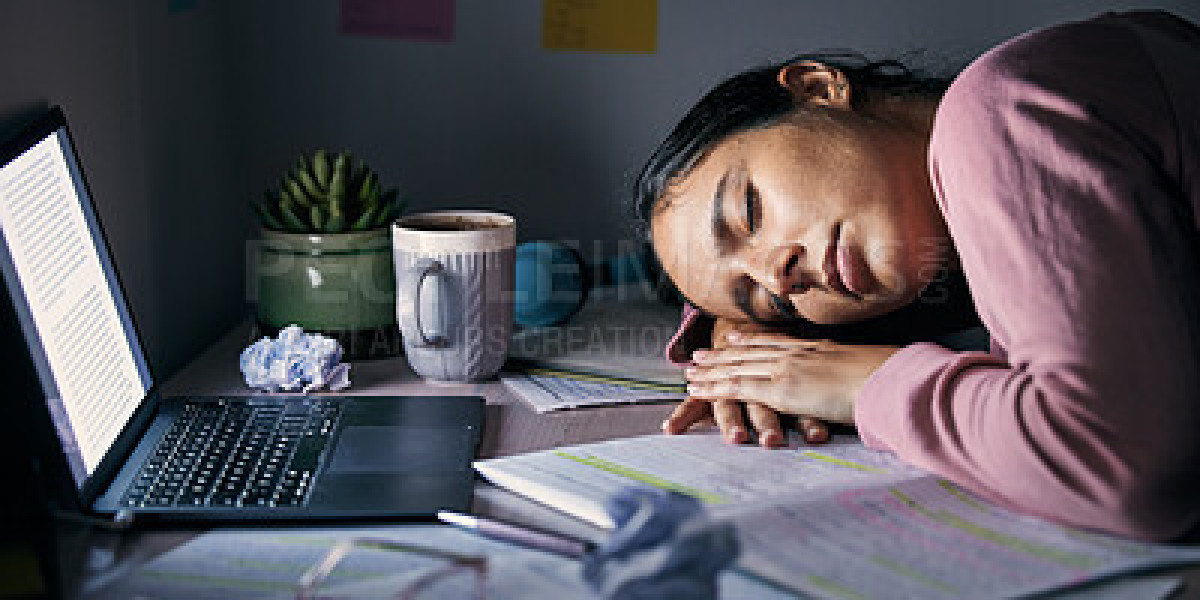 Why Students Feel Overwhelmed in Online Biology Courses